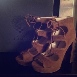 Vince Camuto Kamaye Size 9